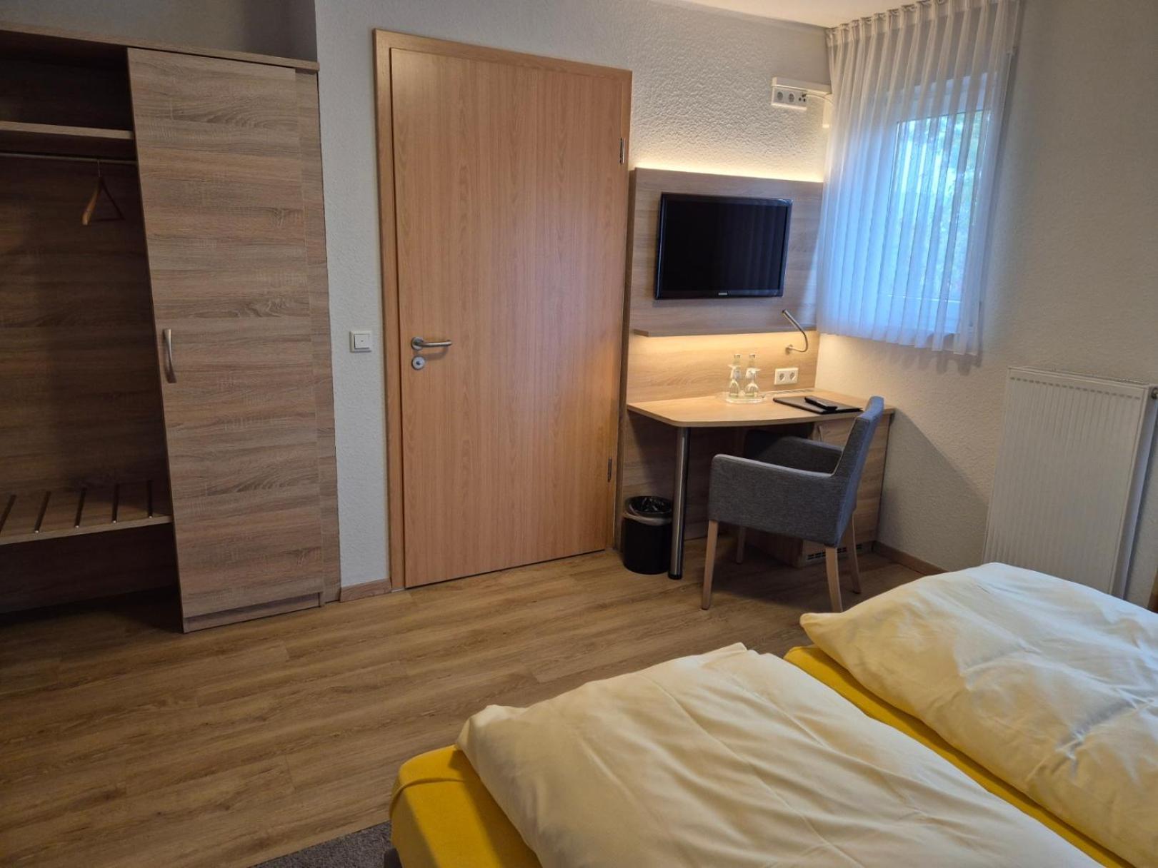 Hotel Zur Waage Bad Muenstereifel Exterior foto