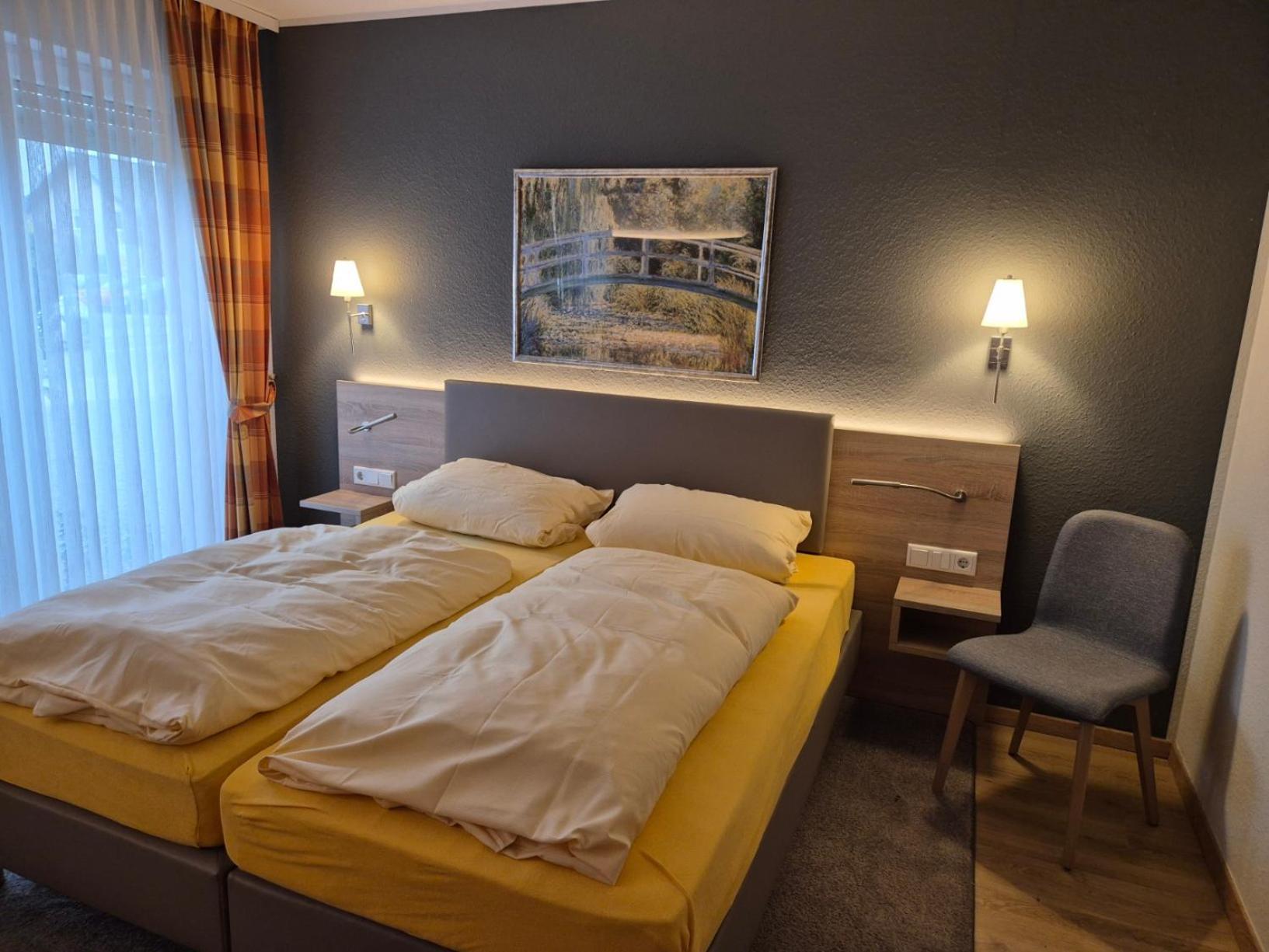 Hotel Zur Waage Bad Muenstereifel Exterior foto