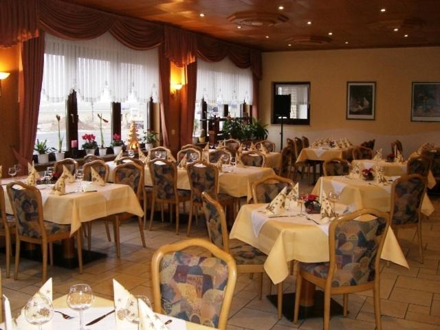 Hotel Zur Waage Bad Muenstereifel Exterior foto