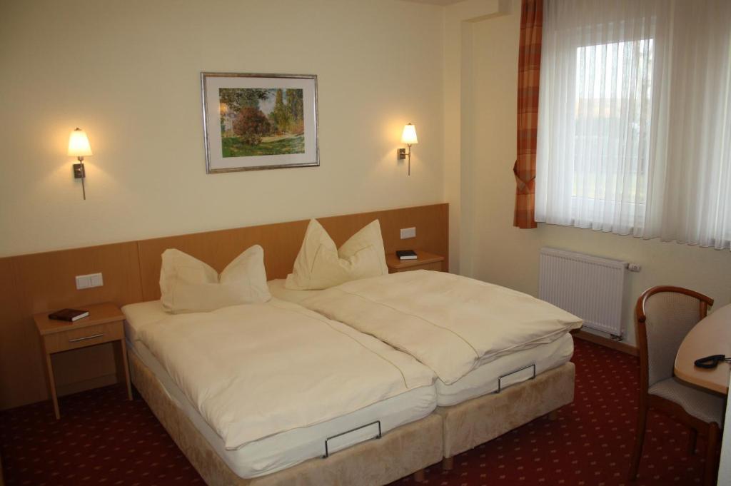 Hotel Zur Waage Bad Muenstereifel Quarto foto